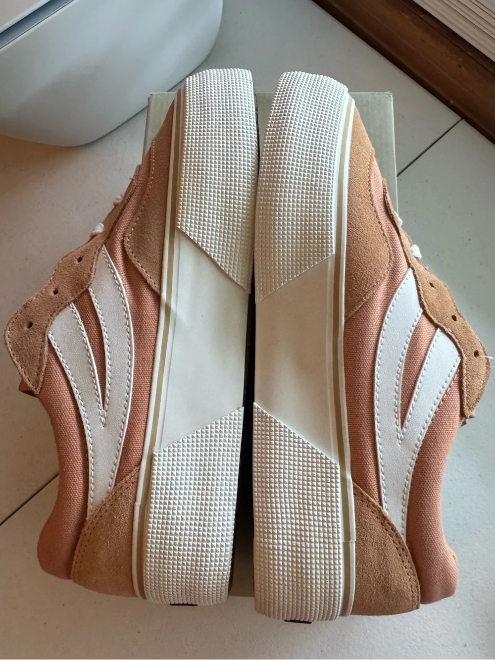 Superga 3041 Revolley Colorblock Platform Dusty Rose/White. Size 8.5 Women’s.